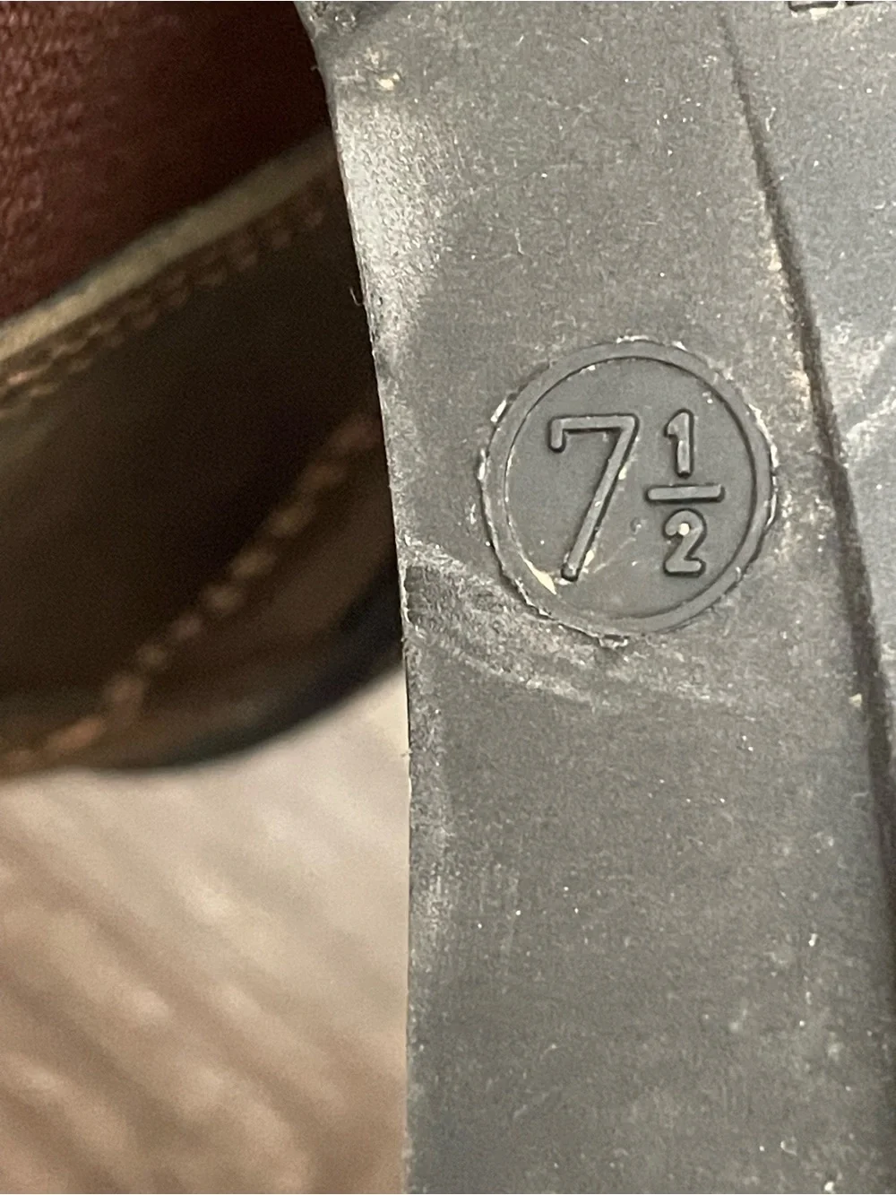 Blundstone Classic 585 Rustic Brown Leather Chelsea Boots